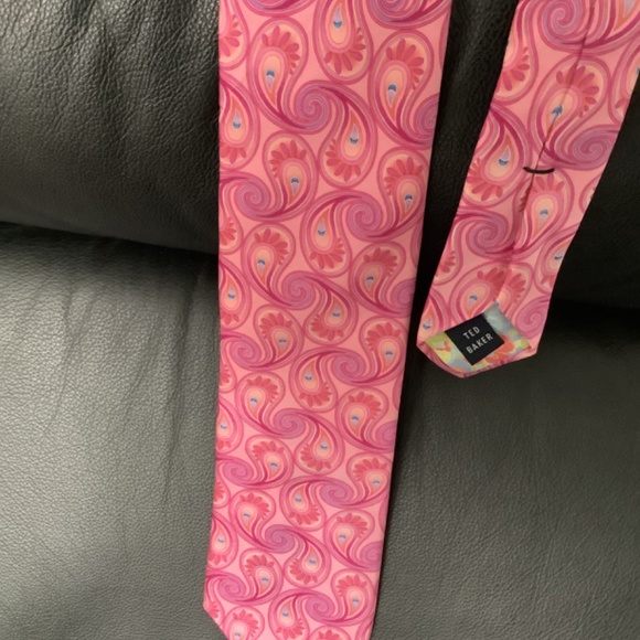 Ted Baker 100% Silk Tie - Picture 4 of 4